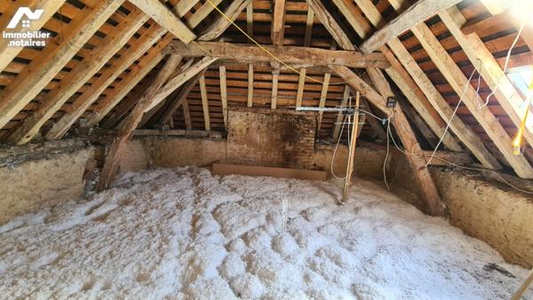 Maison de maître à vendre Loué dans la Sarthe (72), proche des écoles, comprenant :