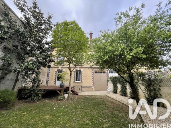 Maison à vendre 8 pièces 232,42 m² Joigny