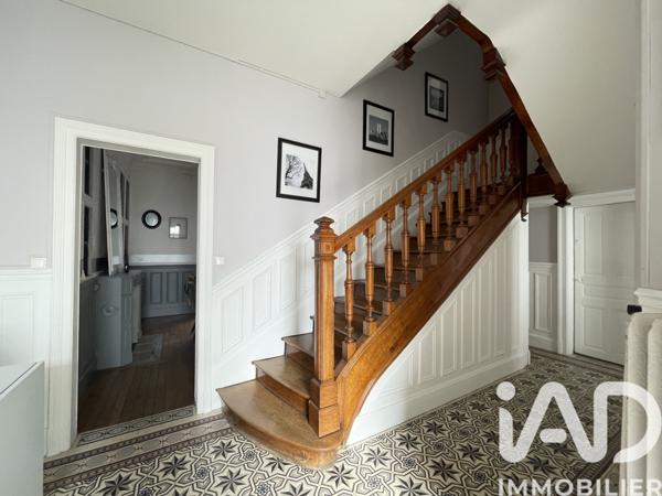 Maison à vendre 8 pièces 232,42 m² Joigny