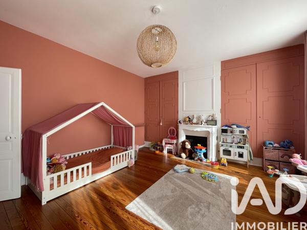 Maison à vendre 8 pièces 232,42 m² Joigny