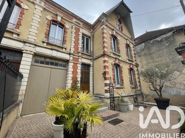 Maison à vendre 8 pièces 232,42 m² Joigny