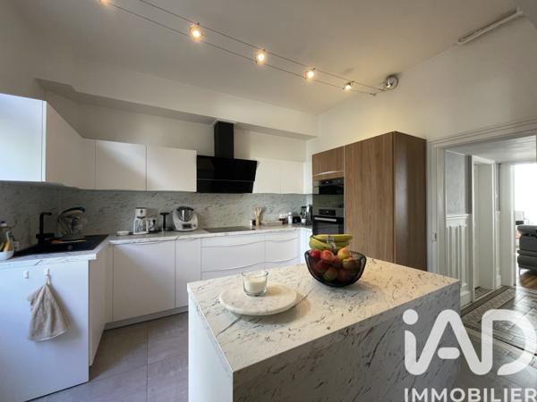Maison à vendre 8 pièces 232,42 m² Joigny
