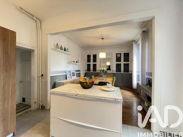 Maison à vendre 8 pièces 232,42 m² Joigny