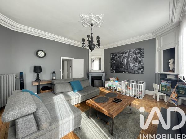 Maison à vendre 8 pièces 232,42 m² Joigny