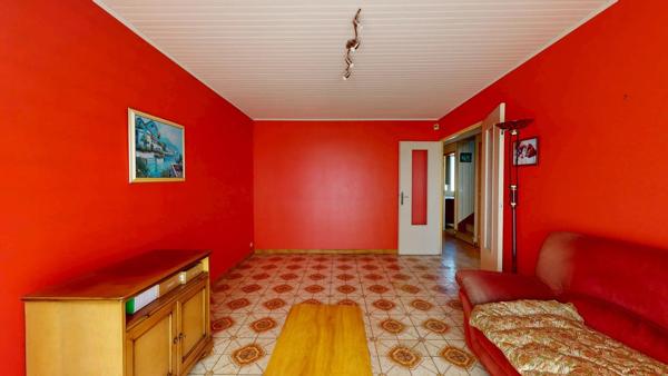 Vente                                                      Maison
                        
                     6 pièces                      93 m2                     à Dugny
