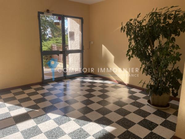 Appartement
                                                                                                                                                                                                                                                                                                                        3 pièce(s)                                                                                                                                                                                                          2 chambre(s)                                                                                                                                                                                                          65  m²