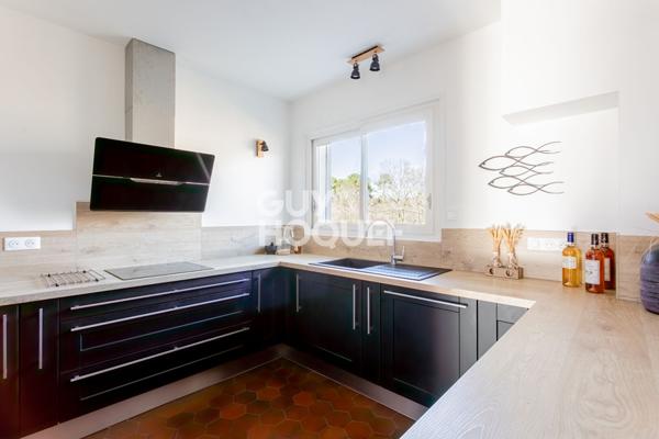 Maison rénovée 5 chambres à Parentis-en-Born