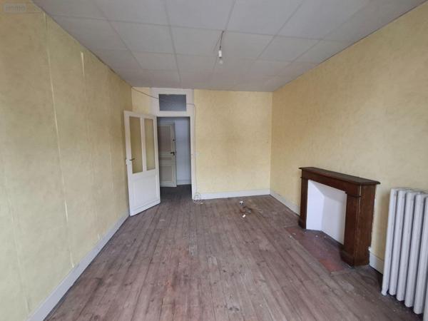 Immeuble de rapport à vendre à Sarlat-la-Canéda en Dordogne (24200), ref : 18113/120