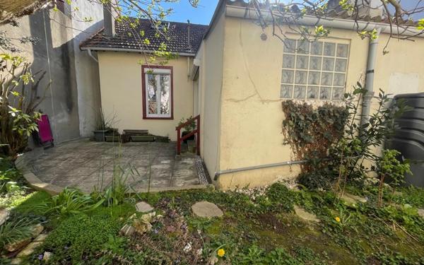 Maison à vendre    5 pièces • 96 m2 Villejuif