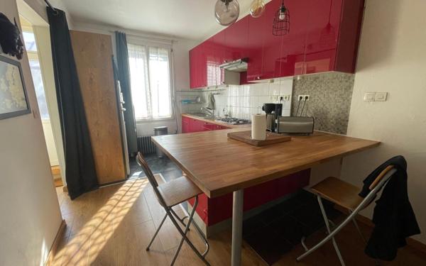 Maison à vendre    5 pièces • 96 m2 Villejuif