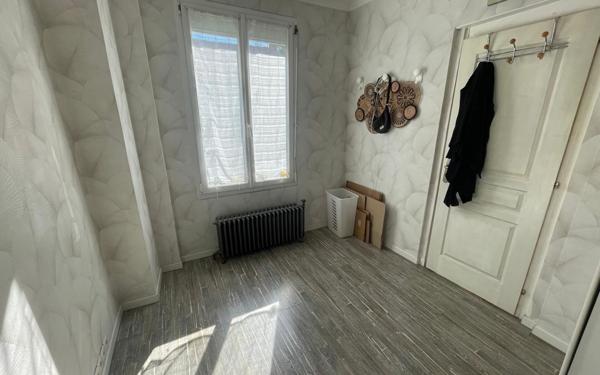 Maison à vendre    5 pièces • 96 m2 Villejuif