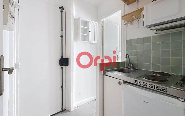 Appartement à vendre    2 pièces • 17,15 m2 Paris 11