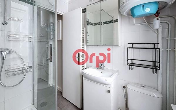 Appartement à vendre    2 pièces • 17,15 m2 Paris 11