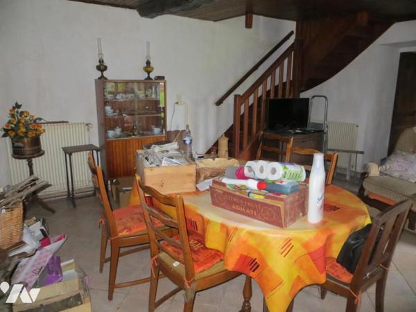 EN EXCLUSIVITE, UNE MAISON EN PIERRE à NOUES DE SIENNE