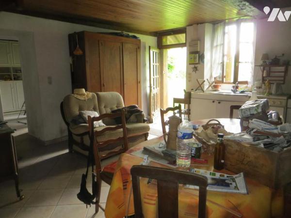 EN EXCLUSIVITE, UNE MAISON EN PIERRE à NOUES DE SIENNE