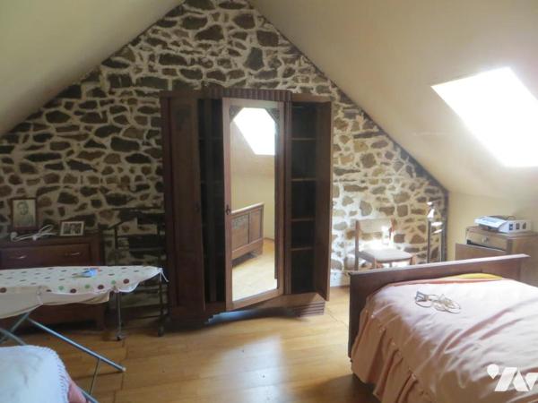 EN EXCLUSIVITE, UNE MAISON EN PIERRE à NOUES DE SIENNE