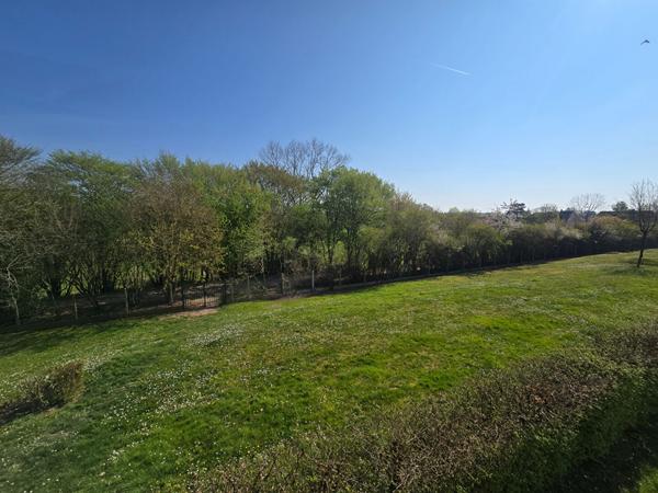 Superbe et vaste appartement 3 pièces à vendre à Saint-Avertin - Rare sur le marché !