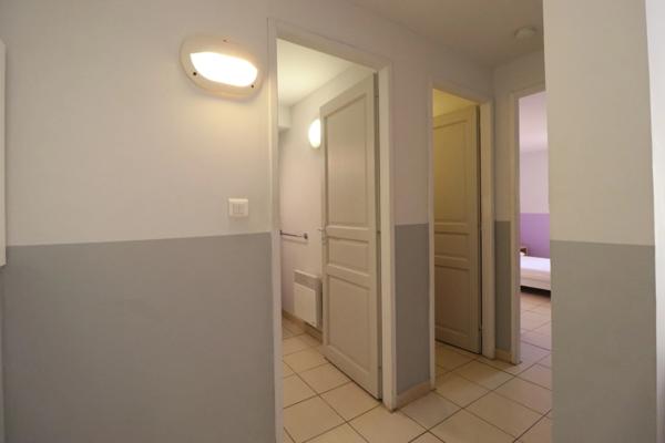 Très beau T2 dans résidence de tourisme à SERRA DI FERRO (20)