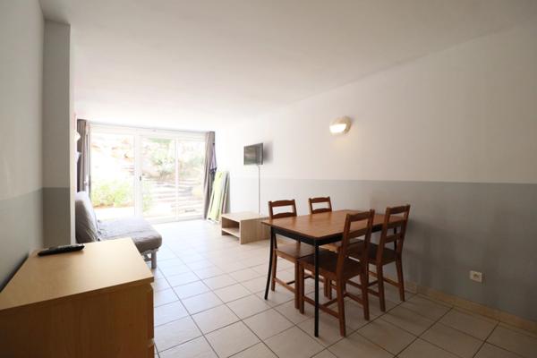 Très beau T2 dans résidence de tourisme à SERRA DI FERRO (20)