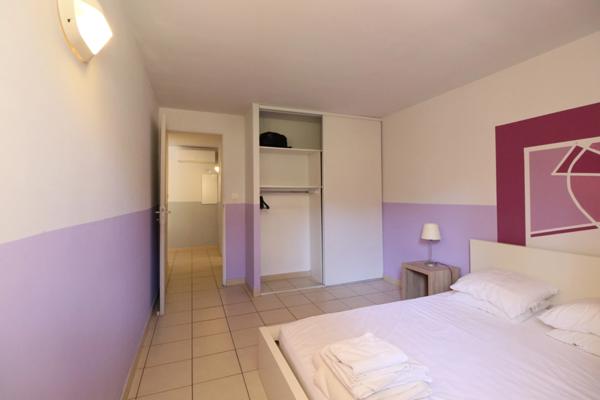 Très beau T2 dans résidence de tourisme à SERRA DI FERRO (20)