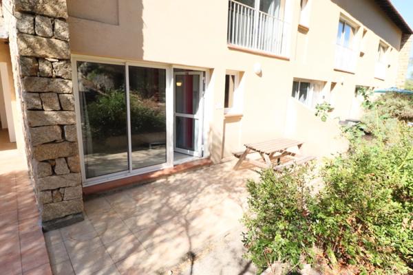 Très beau T2 dans résidence de tourisme à SERRA DI FERRO (20)