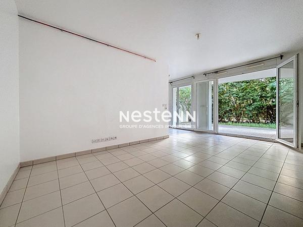 ISSY LES MOULINEAUX - FORT D'ISSY - Vente appartement 2 pièces de 49,30 m² avec terrasse et jardin de 46,90 m²