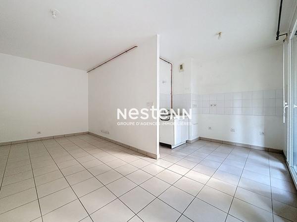 ISSY LES MOULINEAUX - FORT D'ISSY - Vente appartement 2 pièces de 49,30 m² avec terrasse et jardin de 46,90 m²