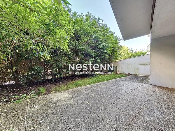 ISSY LES MOULINEAUX - FORT D'ISSY - Vente appartement 2 pièces de 49,30 m² avec terrasse et jardin de 46,90 m²