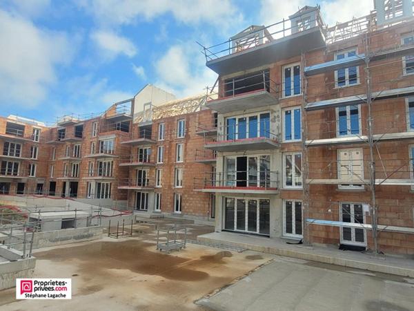 Appartement Stella 3 pièce(s) 66 m2 avec jardin et parking