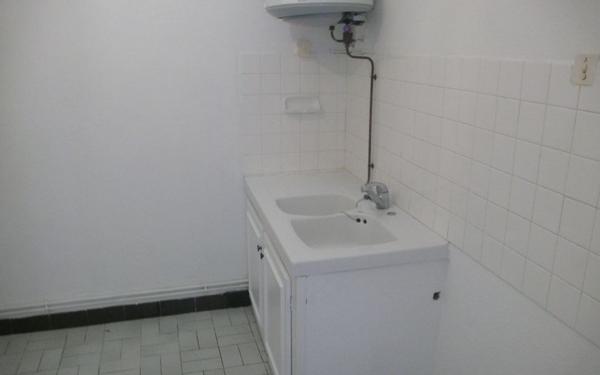 Maison à louer    2 pièces •  Tracy-sur-Loire