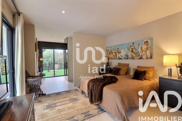 Maison à vendre 7 pièces 150 m² Saint-Cyr-sur-Loire