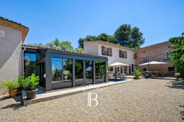 Aix-en-Provence, Maison 7 Chambres -  350 m² à vendre