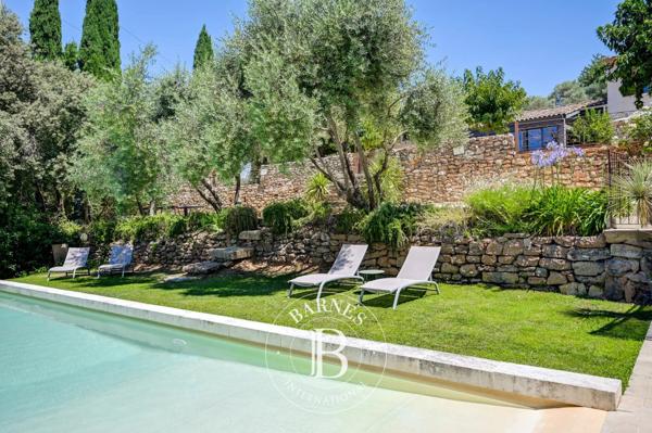 Aix-en-Provence, Maison 7 Chambres -  350 m² à vendre