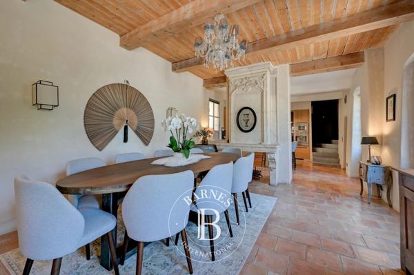 Aix-en-Provence, Maison 7 Chambres -  350 m² à vendre