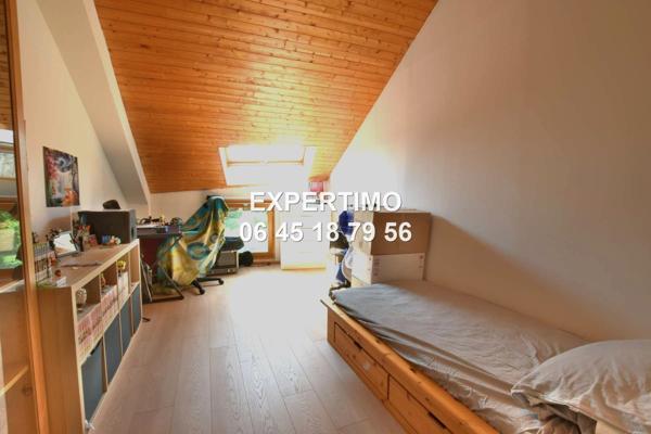 Saint-Aupre (38960) NOUVEAU PRIX - Maison de village 2 ch + bureau + GRANGE + parking - Idéal primo-accédant