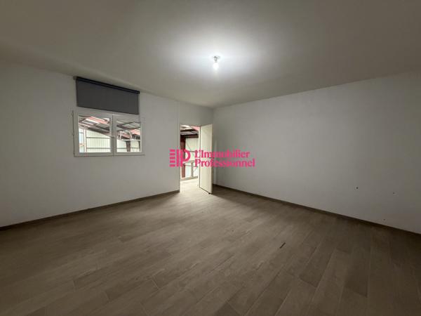 Local d'activité - 885 m² - Caudan zone de Kerpont