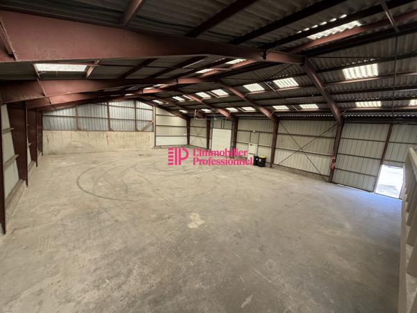 Local d'activité - 885 m² - Caudan zone de Kerpont