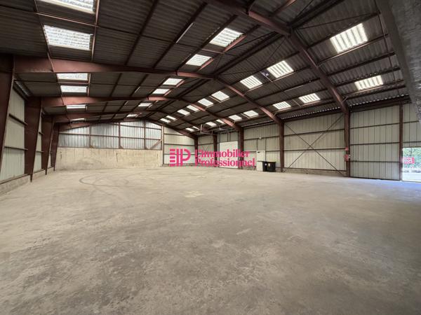 Local d'activité - 885 m² - Caudan zone de Kerpont