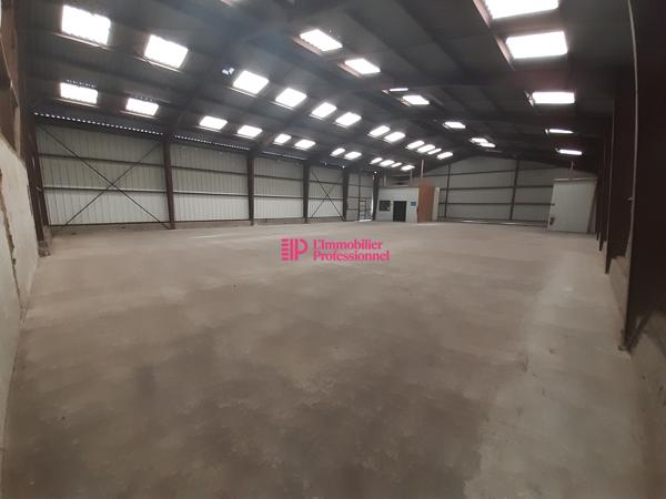 Local d'activité - 885 m² - Caudan zone de Kerpont