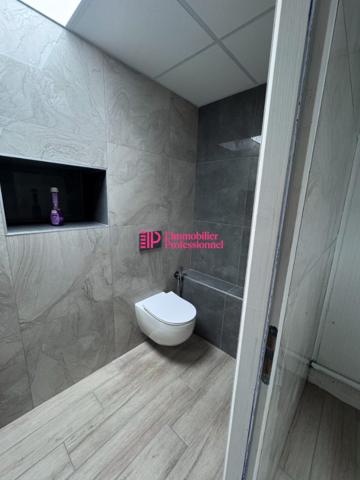 Local d'activité - 885 m² - Caudan zone de Kerpont