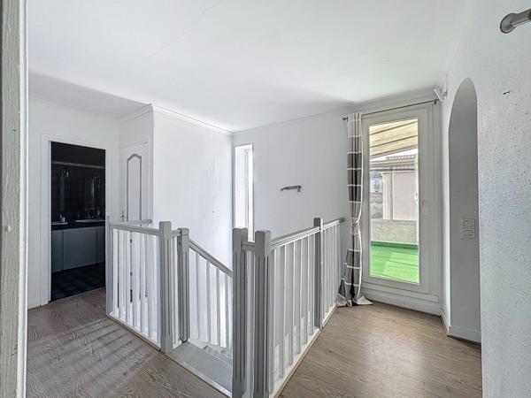 Maison lumineuse 6 pièces