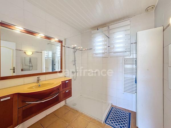 Maison lumineuse 6 pièces