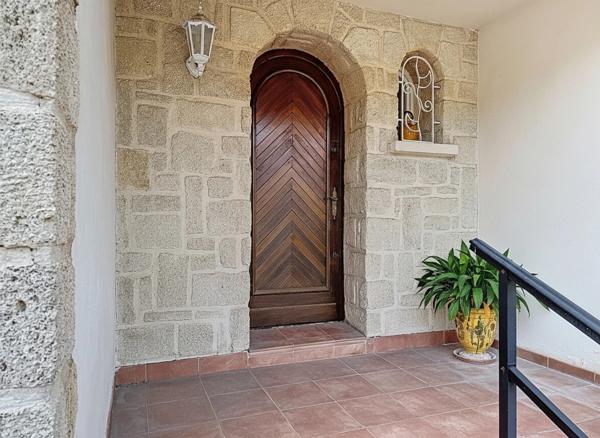 Maison lumineuse 6 pièces