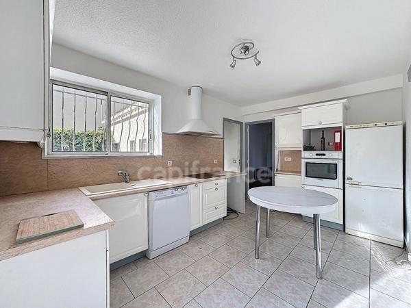 Maison lumineuse 6 pièces