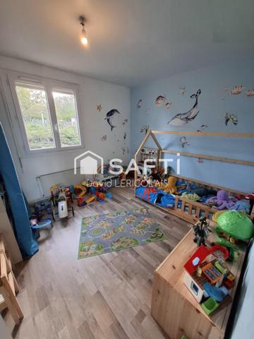 BELLE MAISON DE PLAIN PIED AVEC GRAND TERRAIN