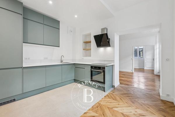 Versailles, Appartement 1 Chambre -  56 m² à vendre