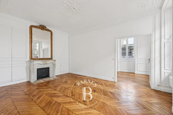Versailles, Appartement 1 Chambre -  56 m² à vendre