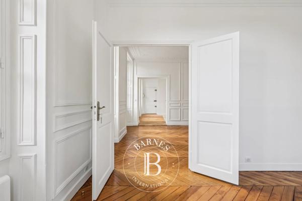 Versailles, Appartement 1 Chambre -  56 m² à vendre
