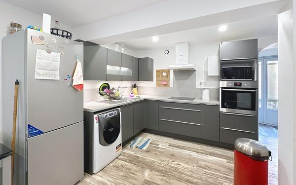 Appartement à louer    2 pièces • 63,72 m2 Avignon