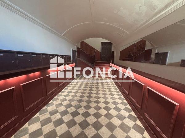 Location Studio 31.4 m² - 2 rue de la pouost Grasse 06130